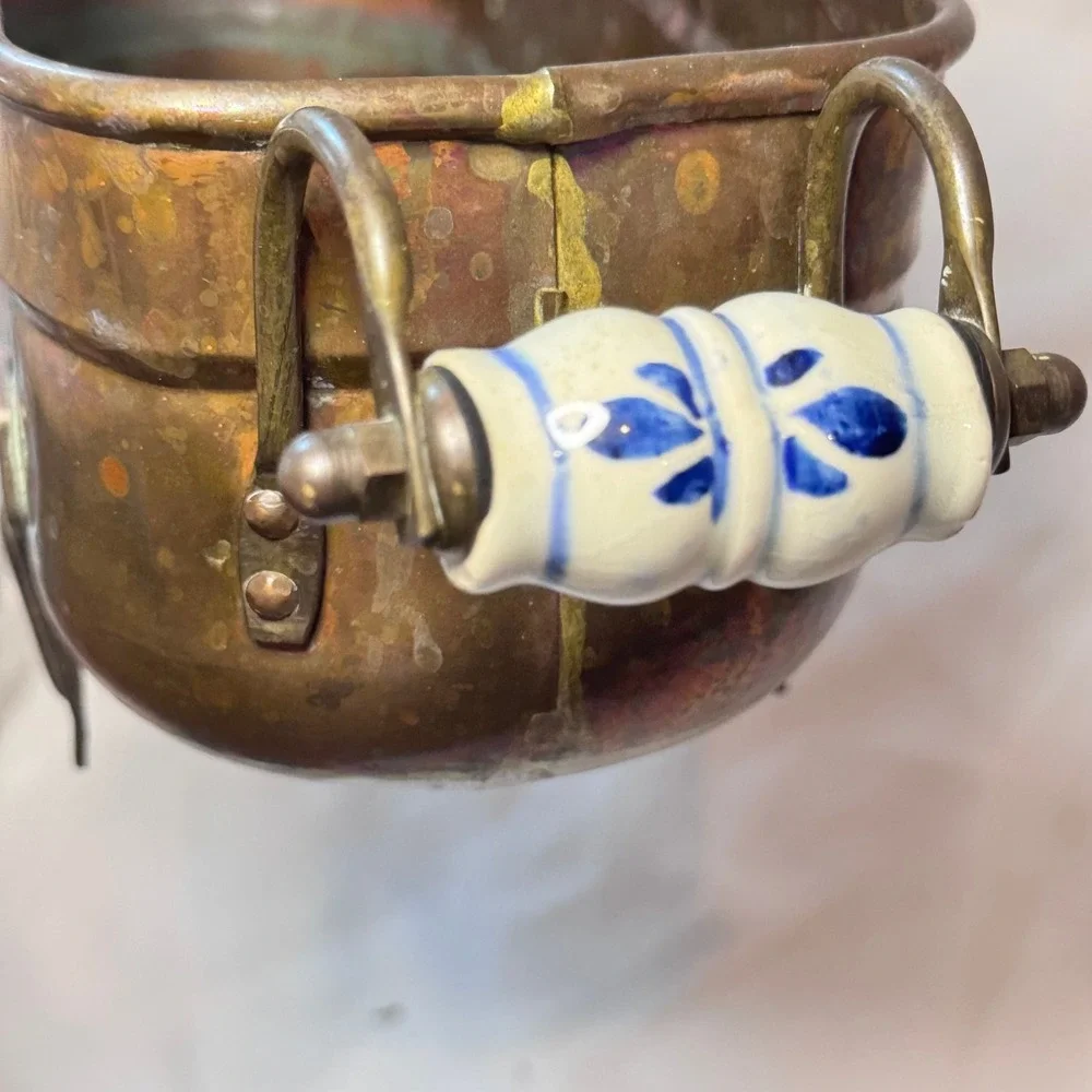 Vintage‎ Footed Copper Brass Jardiniere Planter Pot Delft Porcelain Handles Farm